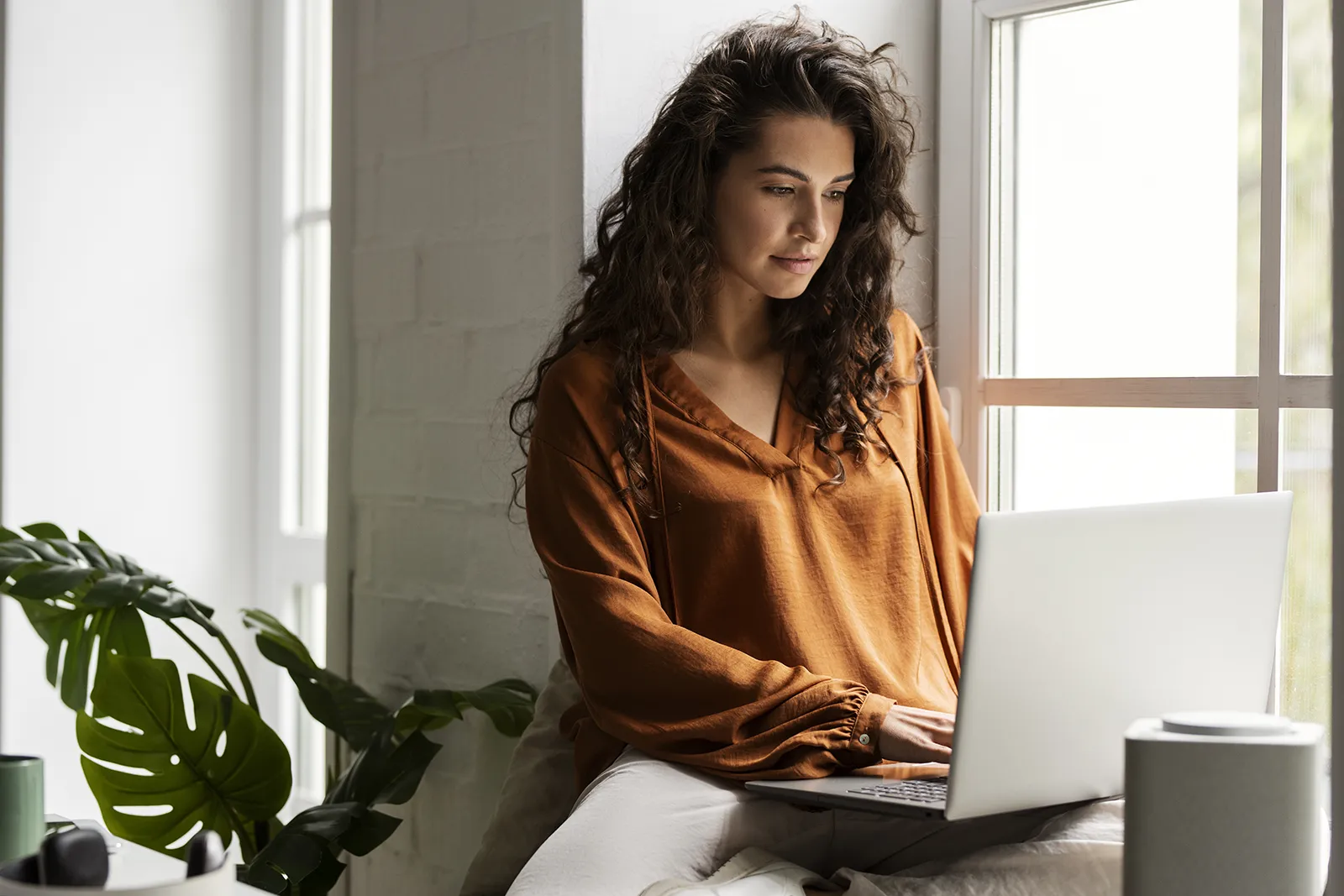 Medium Shot Woman Working Laptop